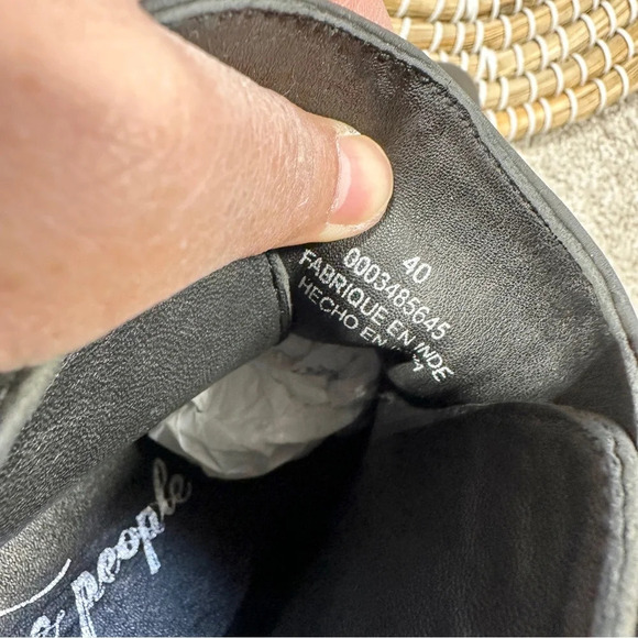 Free People Back Loop Ankle Cowboy Boots Pointed Toe Washed Black Western 40 - Picture 11 of 16